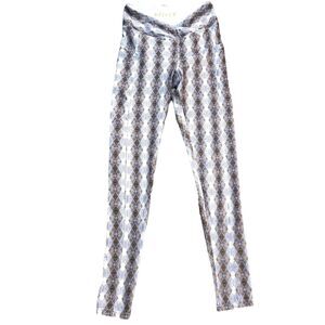 Wolven Crossover Waist Leggings Full Length High Rise Geometric AS IS